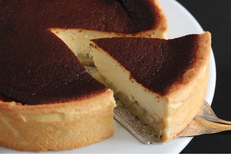 La Tarte au Fromage Blanc et Rhubarbe