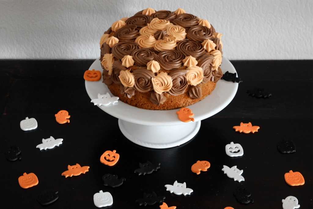 Le Layer Cake Chocolat Et Caramel Casserole Chocolat Le Layer Cake Chocolat Et Caramel Casserole Chocolat