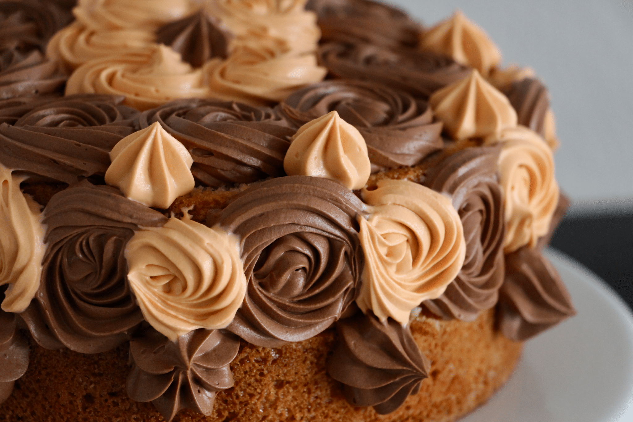 Le Layer Cake Chocolat et Caramel – Casserole & Chocolat