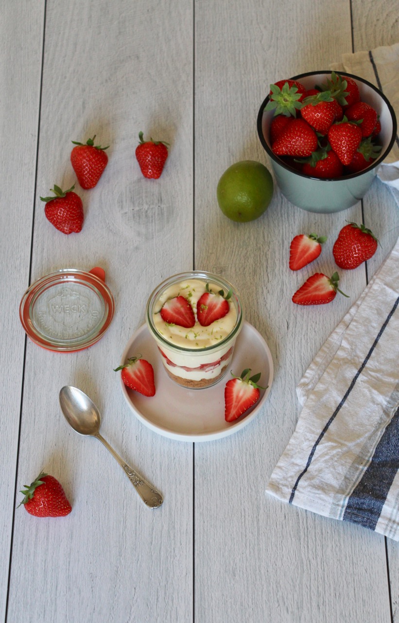 Tiramisù à la Fraise Casserole & Chocolat
