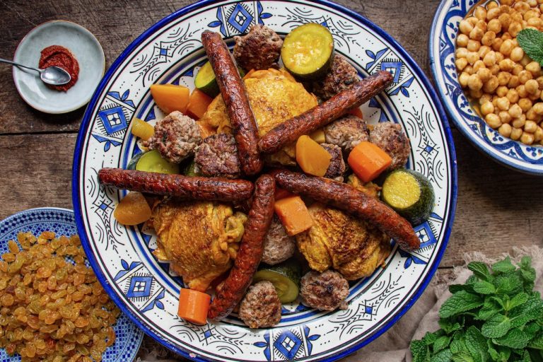 Couscous royal aux Boulettes – Casserole & Chocolat