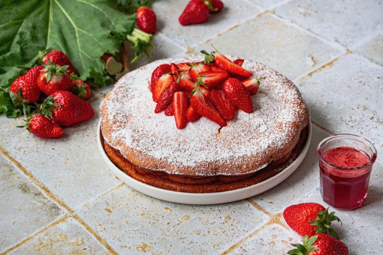 Cheesecake aérien Rhubarbe et Fraise